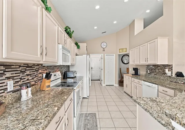 Photo 3 of Single family home for sale at 217 Fleming Ln, Davenport, FL 33837 | MLS# S5158473 | Listing updated on 2026-10-11