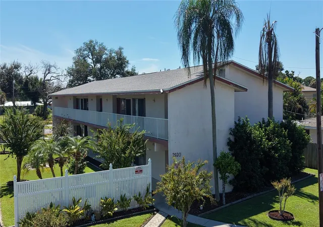 Photo 2 of Multi family home for sale at 2920 Clark Rd #101, Sarasota, FL 34231 | MLS# C7531341 | Listing updated on 2026-10-02