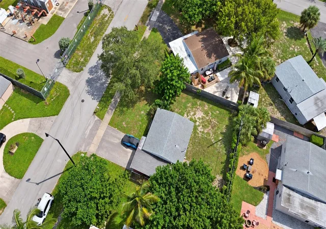 Photo 21 of Single family home for sale at 2617 NE 16th Avenue, POMPANO BEACH, FL 33064 | MLS# TB8553048 | Listing updated on 2026-10-05