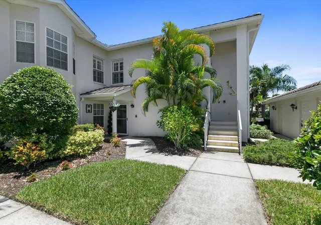 Condo for sale at 904 Addington Ct #204, VENICE, FL 34293 | MLS# N6145974
