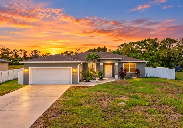 Photo 1 of Single family home for sale at 6027 Acorn Cir, Labelle, FL 33935 | MLS# D6148964 | Listing updated on 2026-10-02