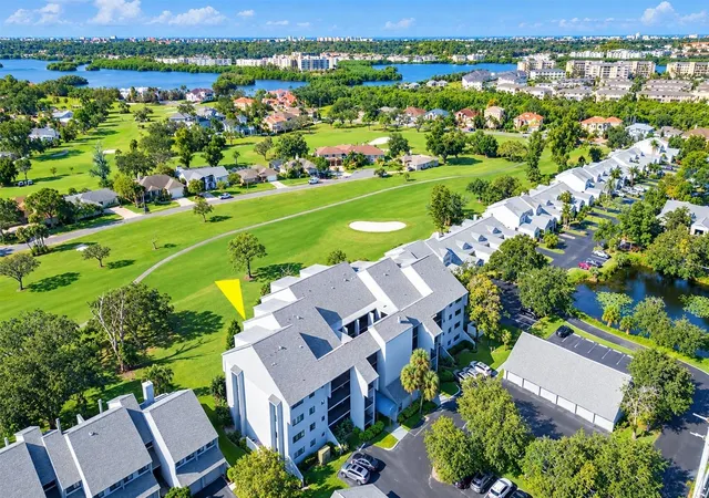 Condo for sale at 9200 Park Blvd #105, SEMINOLE, FL 33777 | MLS# TB8553058