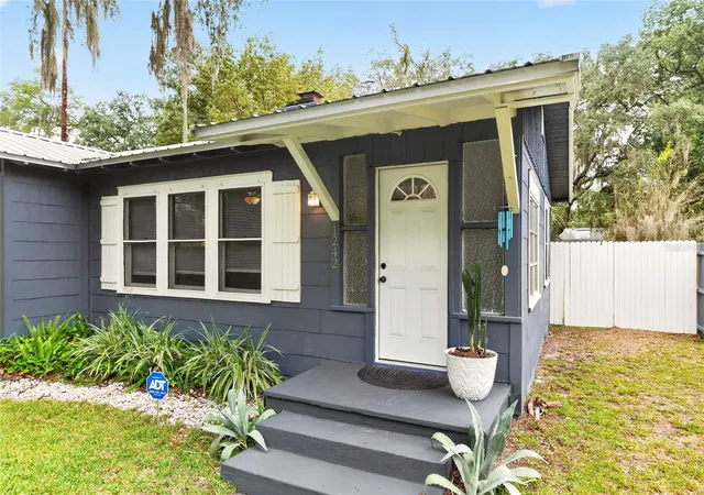 Photo 2 of Single family home for sale at 1242 Nw 30th Avenue, Gainesville, FL 32609 | MLS# GC543848 | Listing updated on 2026-10-09
