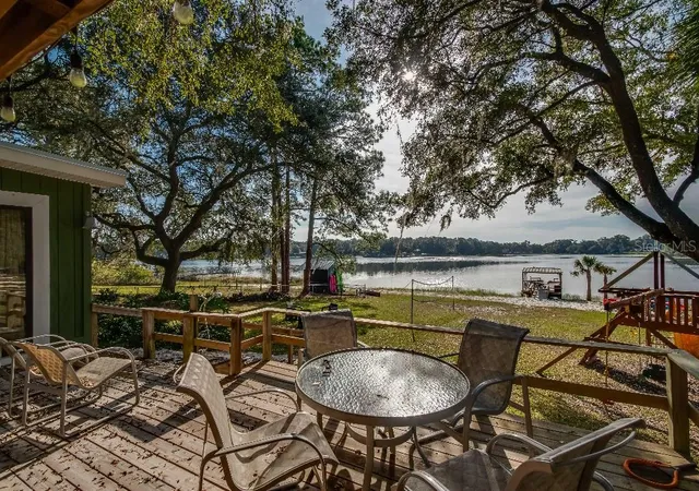 Photo 4 of Single family home for sale at 391 SE 165th Court Rd, Silver Springs, FL 34488 | MLS# TB8553061 | Listing updated on 2026-10-02