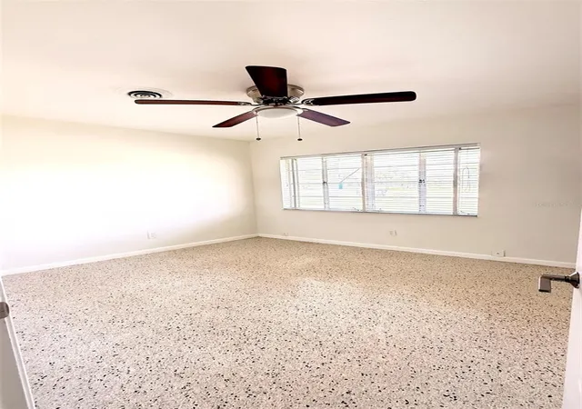 Photo 4 of Single family home for sale at 3416 Arbutus Ln, Winter Park, FL 32792 | MLS# O6445692 | Listing updated on 2026-10-08