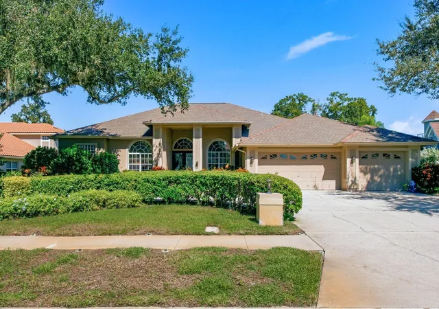 Photo 1 of Single family home for sale at 3763 Executive Dr, PALM HARBOR, FL 34685 | MLS# TB8553073 | Listing updated on 2026-10-15
