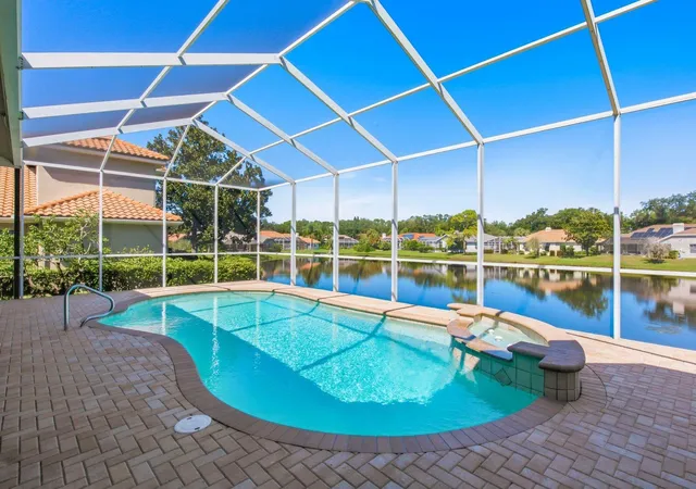 Photo 2 of Single family home for sale at 3763 Executive Dr, Palm Harbor, FL 34685 | MLS# TB8553073 | Listing updated on 2026-10-22