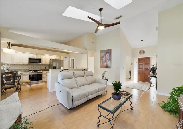 Photo 2 of Single family home for sale at 495 Stillwater Dr, Oviedo, FL 32765 | MLS# O6445699 | Listing updated on 2026-10-04
