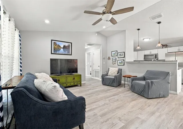 Photo 3 of Single family home for sale at 1658 NE 162nd Place, Citra, FL 32113 | MLS# OM733061 | Listing updated on 2026-10-09