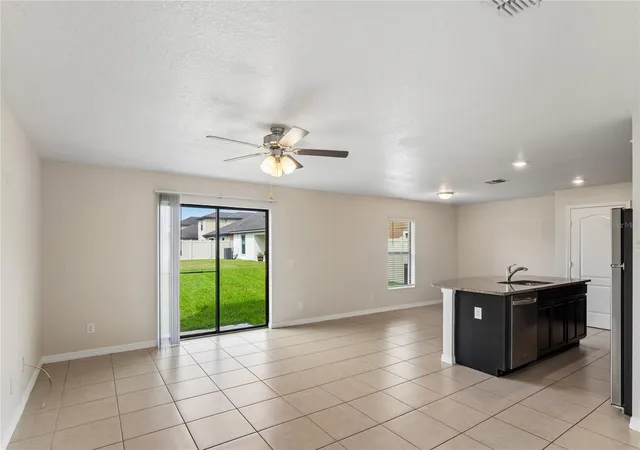 Photo 3 of Single family home for sale at 2513 Caspian Dr, Lakeland, FL 33805 | MLS# TB8553078 | Listing updated on 2026-10-03