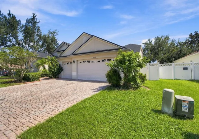 Photo 4 of Single family home for sale at 20746 Auburn Leaf Trl, Land O Lakes, FL 34638 | MLS# TB8553079 | Listing updated on 2026-10-19