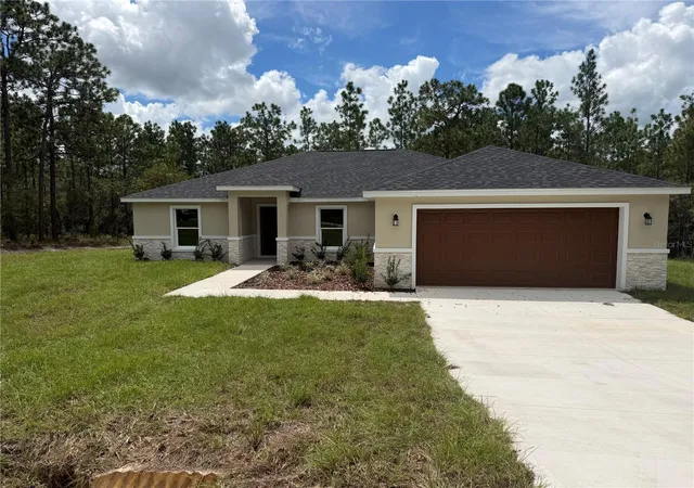 Photo 3 of Single family home for sale at 6065 N Matthew Point, Dunnellon, FL 34434 | MLS# O6445727 | Listing updated on 2026-09-29