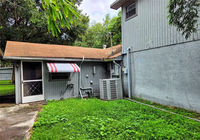 Photo 2 of Single family home for sale at 8815 S Hickory Ln, Riverview, FL 33578 | MLS# TB8553083 | Listing updated on 2026-10-03