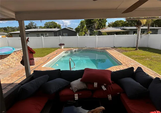 Photo 3 of Single family home for sale at 2310 25th Avenue W, Bradenton, FL 34205 | MLS# TB8553085 | Listing updated on 2026-10-09