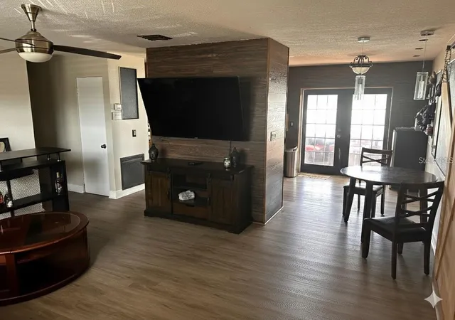 Photo 4 of Single family home for sale at 2310 25th Avenue W, Bradenton, FL 34205 | MLS# TB8553085 | Listing updated on 2026-10-10