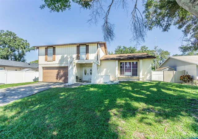 Single family home for sale at 6811 Mitchell Cir, TAMPA, FL 33634 | MLS# TB8553093