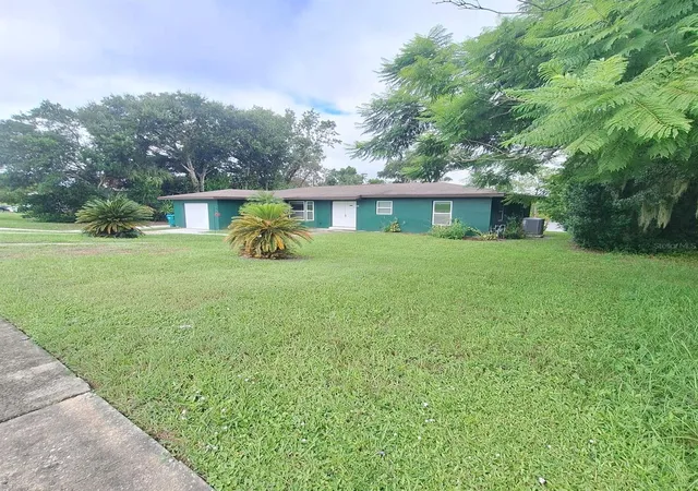 Photo 2 of Single family home for sale at 1670 N Page Dr, Deltona, FL 32725 | MLS# O6445760 | Listing updated on 2026-10-04