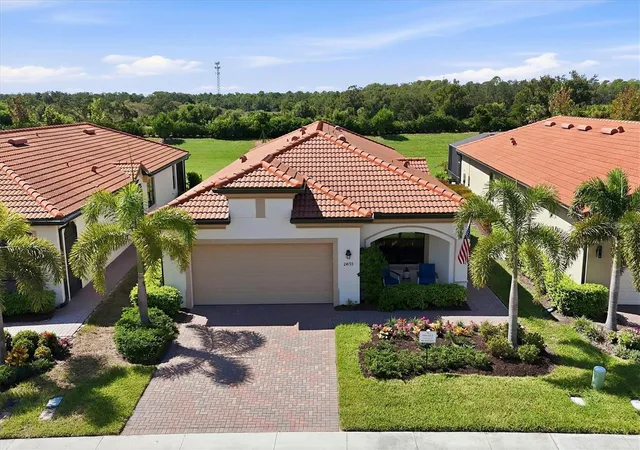 Photo 3 of Single family home for sale at 24193 Spartina Dr, Venice, FL 34293 | MLS# N6145976 | Listing updated on 2026-10-17