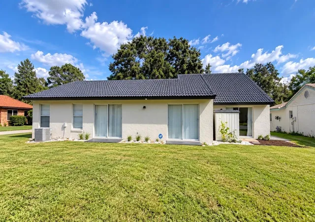 Photo 15 of Single family home for sale at 5213 Wildflower Rd, ORLANDO, FL 32821 | MLS# O6445765 | Listing updated on 2026-10-04