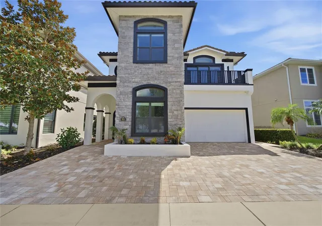 Photo 3 of Mansion for sale at 1051 Jack Nicklaus Ct, Kissimmee, FL 34747 | MLS# O6445767 | Listing updated on 2026-10-01