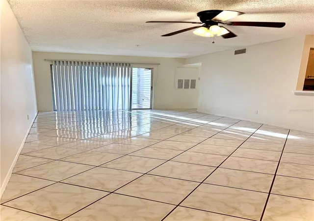 Photo 3 of Condo for sale at 3900 Southpointe Dr #116, Orlando, FL 32822 | MLS# O6445775 | Listing updated on 2026-10-08