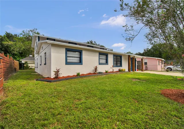 Photo 2 of Single family home for sale at 4665 Piedmont Ct, Orlando, FL 32811 | MLS# O6445779 | Listing updated on 2026-10-08