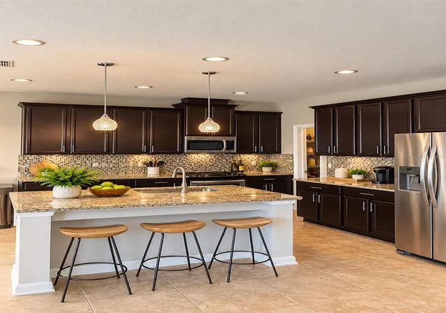 Photo 3 of Single family home for sale at 10658 Bannan St, Orlando, FL 32832 | MLS# S5158485 | Listing updated on 2026-09-30