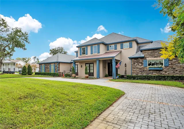 Photo 3 of Single family home for sale at 8804 Bay Hl Blvd, Orlando, FL 32819 | MLS# O6445780 | Listing updated on 2026-10-07