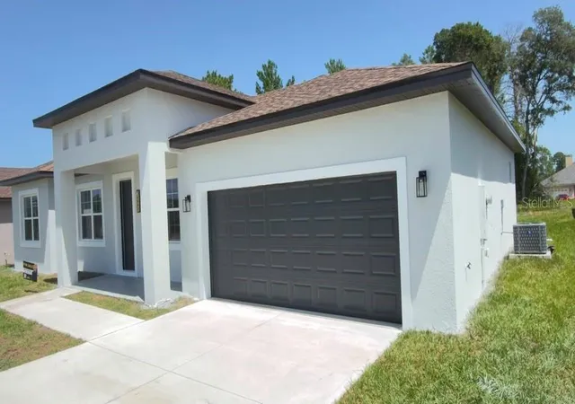 Photo 2 of Sale Pending at 4443 Sw 152nd Street, Ocala, FL 34473 | MLS# O6445782 | Listing updated on 2026-10-09