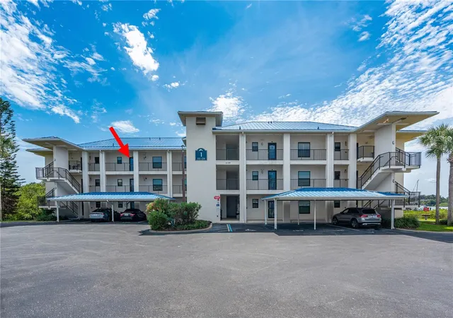 Photo 4 of Condo for sale at 2700 N Peninsula Ave #132, New Smyrna Beach, FL 32169 | MLS# NS1089381 | Listing updated on 2026-10-03