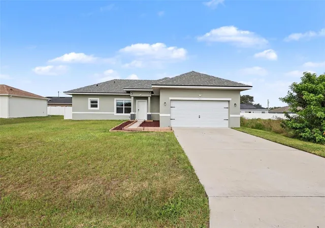 Photo 2 of Single family home for sale at 816 Colville Dr, Kissimmee, FL 34759 | MLS# O6445790 | Listing updated on 2026-10-21