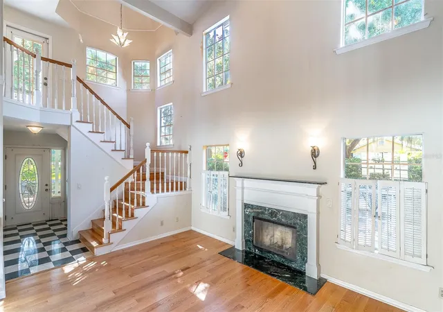 Photo 4 of Sale Pending at 472 Mayfair Cir, Orlando, FL 32803 | MLS# O6445792 | Listing updated on 2026-10-06