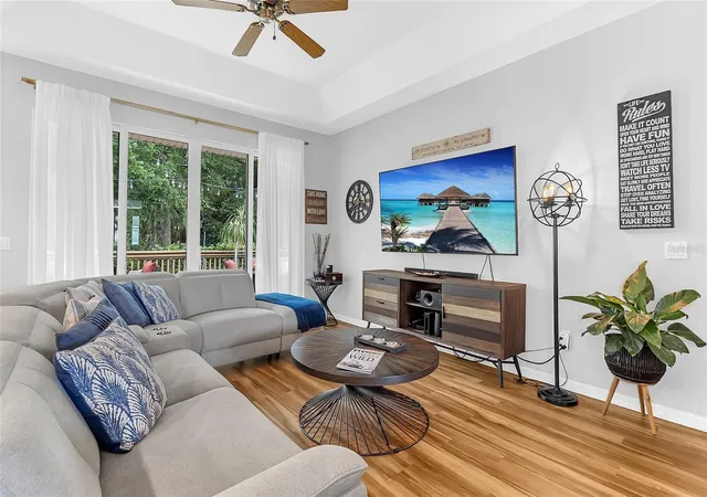 Photo 3 of Single family home for sale at 995 Sadie Ln, Winter Garden, FL 34787 | MLS# O6445793 | Listing updated on 2026-10-12