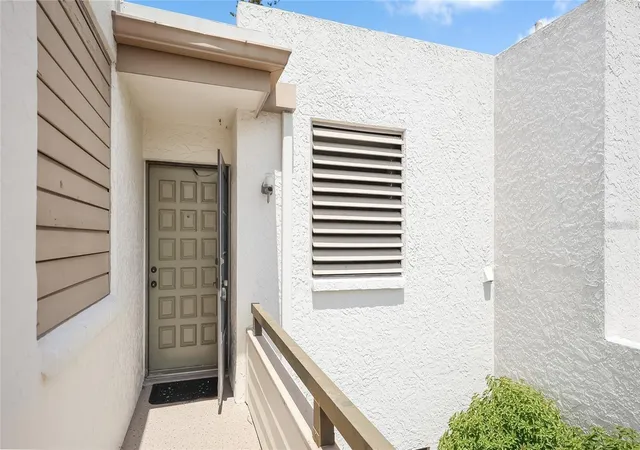 Photo 2 of Condo for sale at 303 Springdale Dr #303, Bradenton, FL 34210 | MLS# A4707787 | Listing updated on 2026-10-09