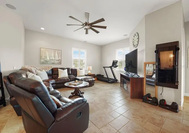 Photo 4 of Single family home for sale at 743 Williams Rd, New Smyrna Beach, FL 32168 | MLS# V4951567 | Listing updated on 2026-10-08