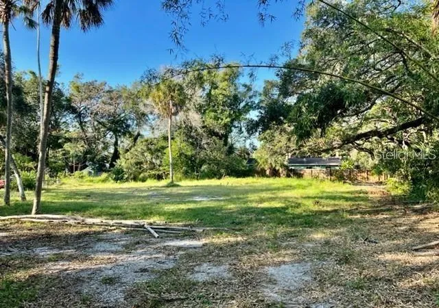 Photo 2 of Land for sale at 621 40th Street, Sarasota, FL 34234 | MLS# A4707791 | Listing updated on 2026-10-01