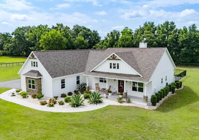 Single family home for sale at 1151 SE 101st Street, TRENTON, FL 32693 | MLS# GC543855