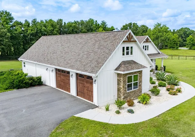 Photo 3 of Single family home for sale at 1151 SE 101st Street, Trenton, FL 32693 | MLS# GC543855 | Listing updated on 2026-09-30