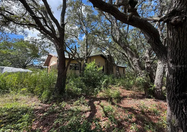 Photo 3 of Single family home for sale at 6040 S Georgian Rd, Homosassa, FL 34446 | MLS# A4707794 | Listing updated on 2026-10-05