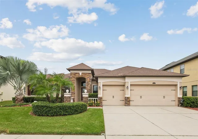 Photo 3 of Single family home for sale at 2229 Gwynhurst Blvd, Wesley Chapel, FL 33543 | MLS# O6445805 | Listing updated on 2026-10-03
