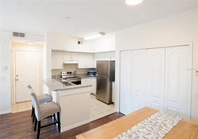 Photo 4 of Condo for sale at 4142 Central Sarasota Pkwy #1426, Sarasota, FL 34238 | MLS# A4707795 | Listing updated on 2026-10-01
