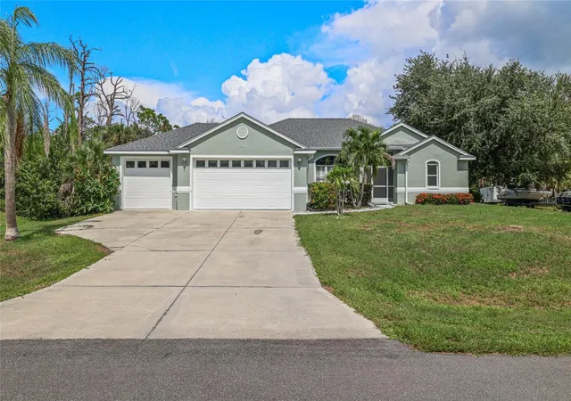 Photo 2 of Single family home for sale at 8920 Bantry Bay Blvd, Englewood, FL 34224 | MLS# A4707796 | Listing updated on 2026-10-06
