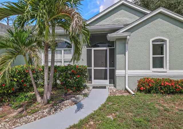 Photo 3 of Single family home for sale at 8920 Bantry Bay Blvd, Englewood, FL 34224 | MLS# A4707796 | Listing updated on 2026-10-06