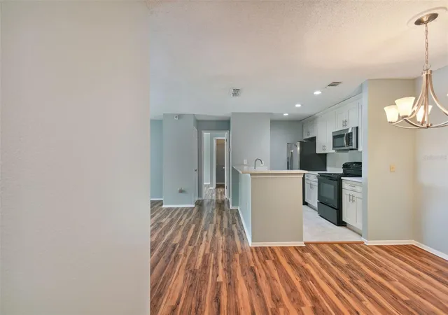 Photo 4 of Condo for sale at 9481 Highland Oak Dr #1615, Tampa, FL 33647 | MLS# TB8553142 | Listing updated on 2026-09-30