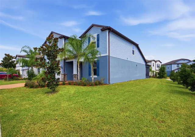 Photo 2 of Single family home for sale at 19271 Mossy Pine Dr, Tampa, FL 33647 | MLS# TB8553144 | Listing updated on 2026-10-02