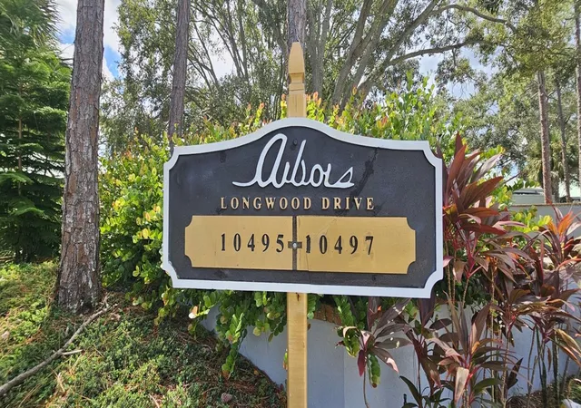 Photo 2 of Single family home for sale at 10495 Longwood Dr, Seminole, FL 33777 | MLS# TB8553149 | Listing updated on 2026-10-02