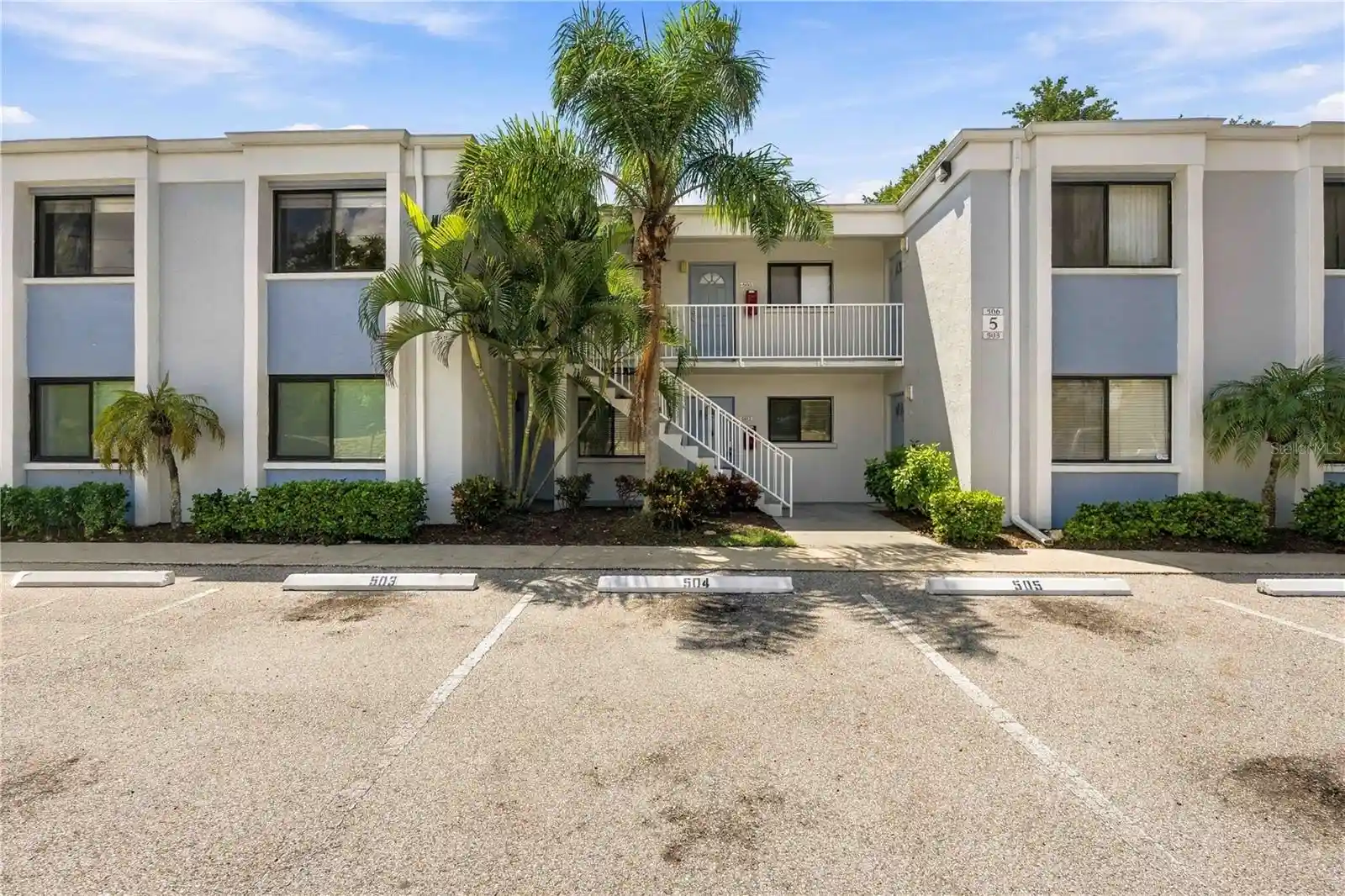 Listing Photo 2 - Condo for sale in 5310 26Th St W located at 5310 26Th St W, Bradenton, FL 34207 - Unit #504