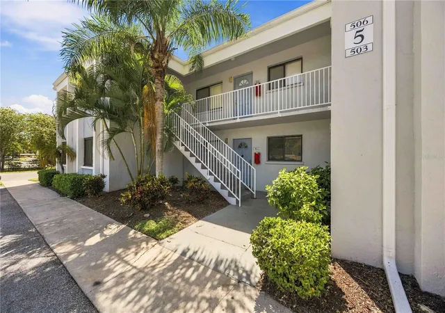 Photo 2 of Condo for sale at 5310 26th Street W #504, Bradenton, FL 34207 | MLS# A4707802 | Listing updated on 2026-10-03