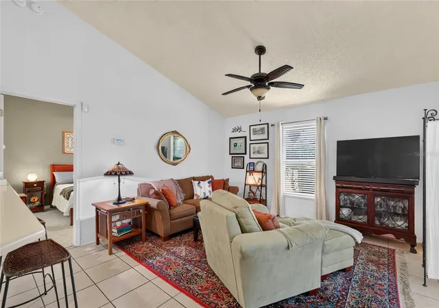 Photo 4 of Single family home for sale at 2670 Winchester Cir, Eustis, FL 32726 | MLS# G5118395 | Listing updated on 2026-10-03