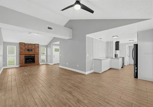 Photo 3 of Single family home for sale at 3643 Duff Rd, Lakeland, FL 33810 | MLS# O6445819 | Listing updated on 2026-09-29